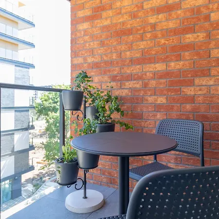 Almond Dream Komfortowy Smart Lock 아파트