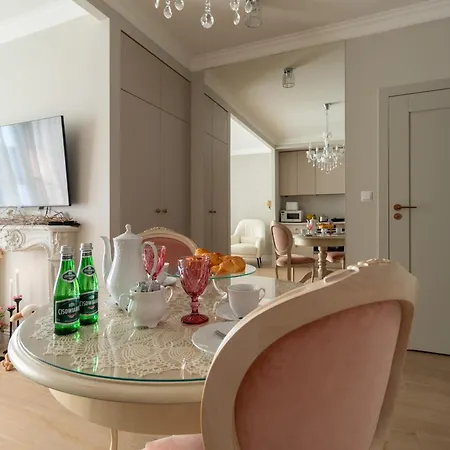 Almond Dream Komfortowy Smart Lock Poznan