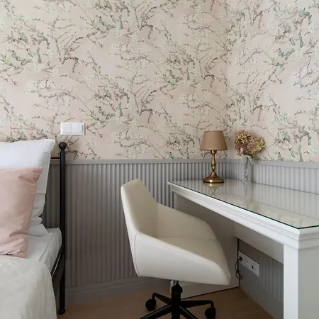 Almond Dream Komfortowy Smart Lock * Poznan